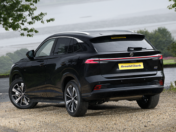 New 26 MG HS 1 5 T GDI PHEV Trophy 5dr Auto Arnold Clark